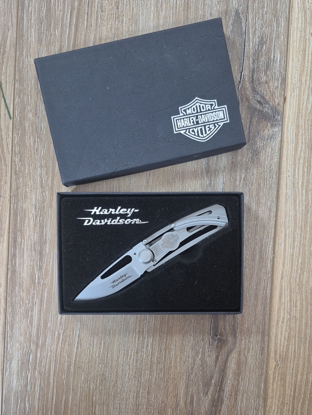 Harley-Davidson Silver Folding Pocket Knife with Brushed Finish